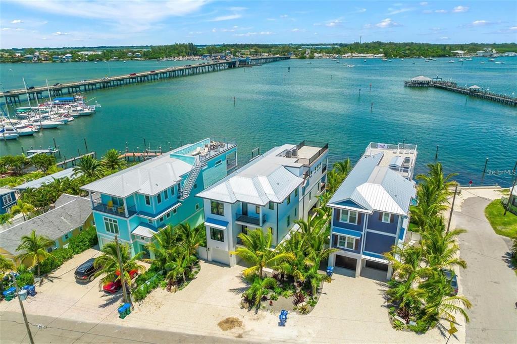 203 BAY DRIVE N, BRADENTON BEACH, FL — photo 5 of 30