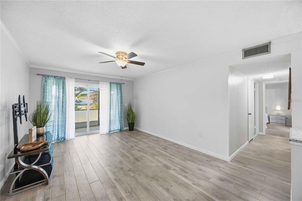 3259 BENEVA ROAD UNIT 101, SARASOTA, FL — photo 5 of 30