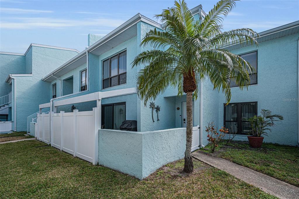 1 WINDRUSH BOULEVARD UNIT 51, INDIAN ROCKS BEACH, FL — photo 3 of 30