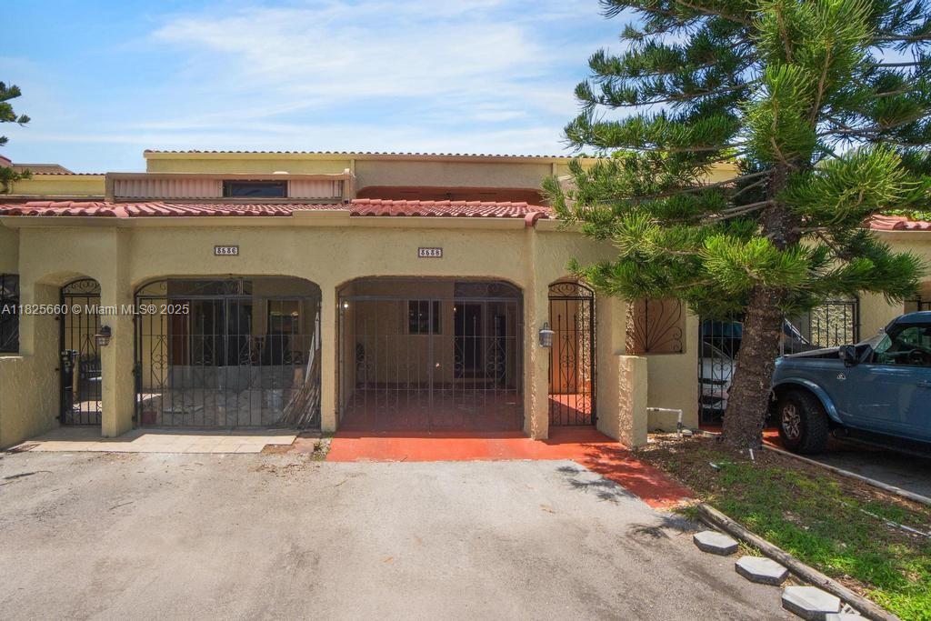 3538 Estepona Ave # 2, Doral FL 33178