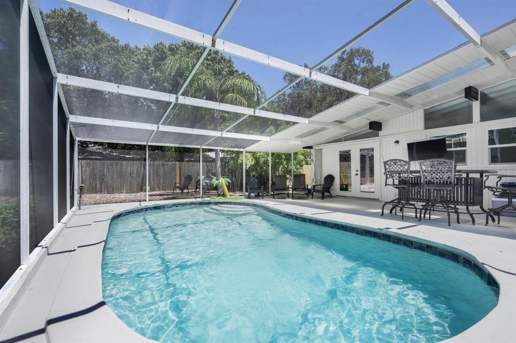 2213 WASON ROAD UNIT 2, SARASOTA, FL — photo 2 of 30
