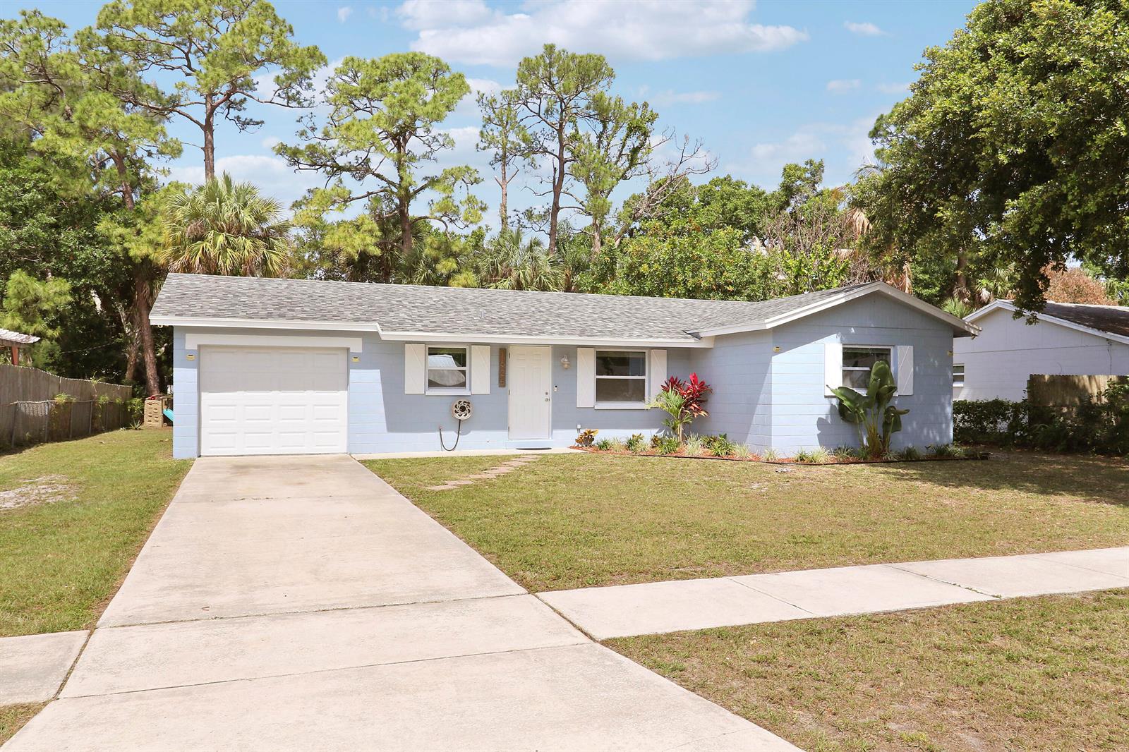 1625 40th Avenue, Vero Beach FL 32960