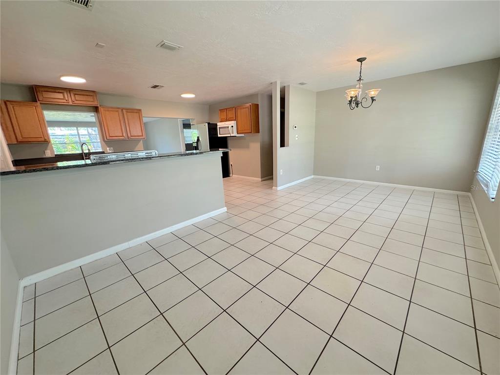 3883 HAWKEYE CIRCLE, SARASOTA, FL — photo 2 of 25