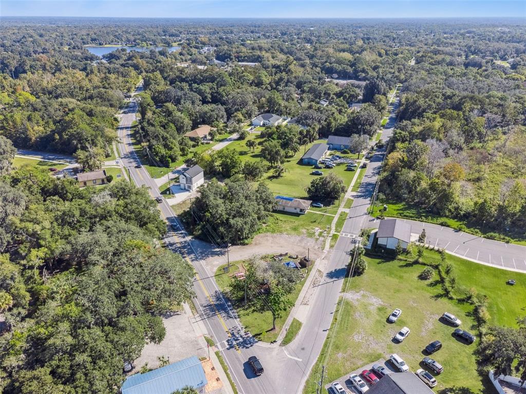 323 E FRANKLIN STREET, OVIEDO, FL — photo 4 of 21
