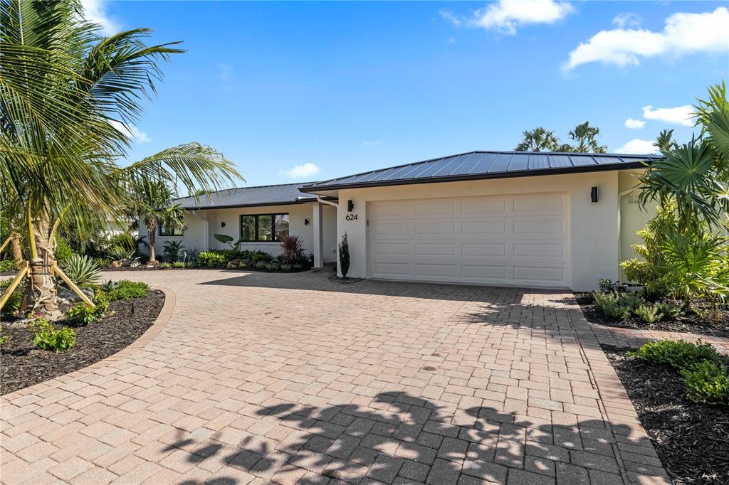 624 DUNDEE LANE, HOLMES BEACH, FL — photo 5 of 30
