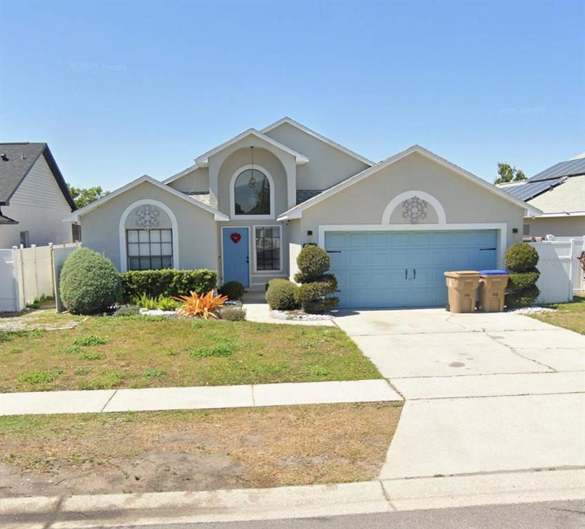 822 COUNTRY CROSSING COURT