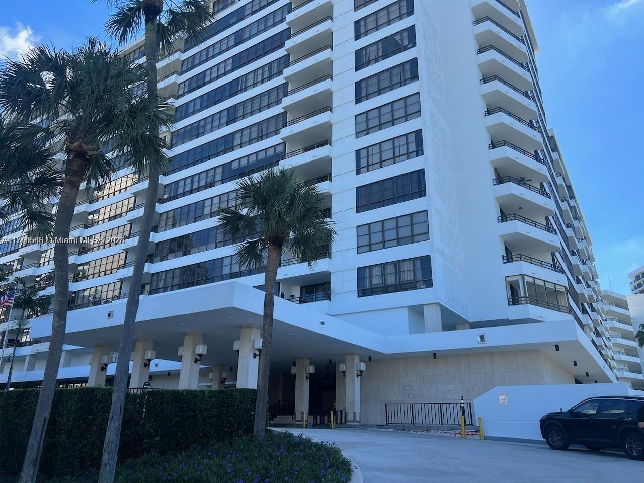 500 Three Island Blvd # 306, Hallandale Beach FL 33009