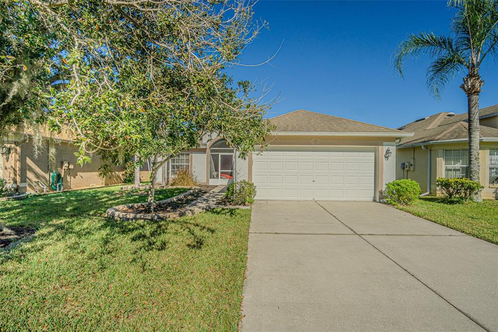 9608 ROLLING CIRCLE, SAN ANTONIO, FL — photo 3 of 30