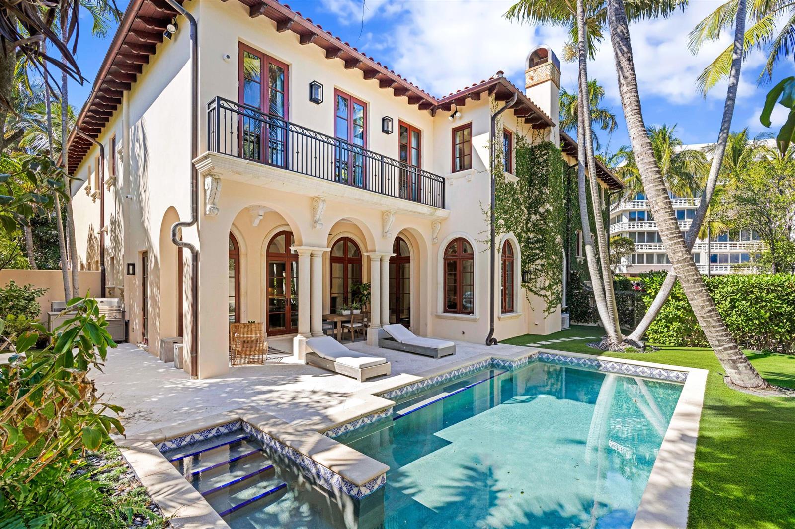 160 Sunset Avenue, Palm Beach FL 33480