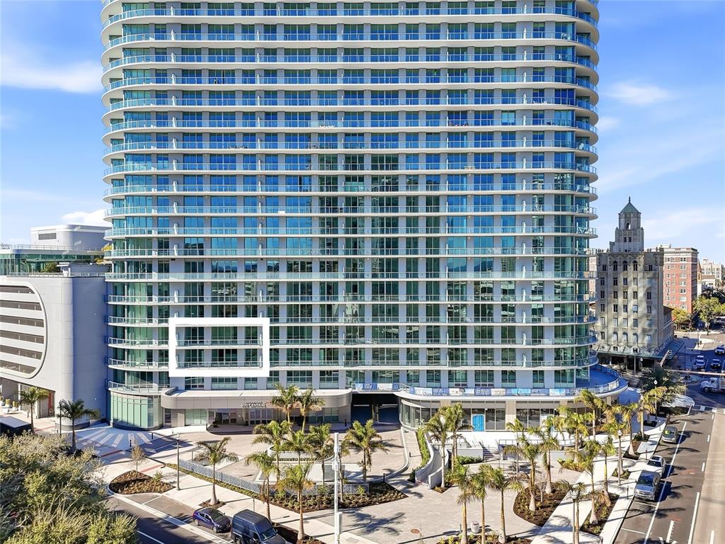400 CENTRAL AVENUE UNIT 303