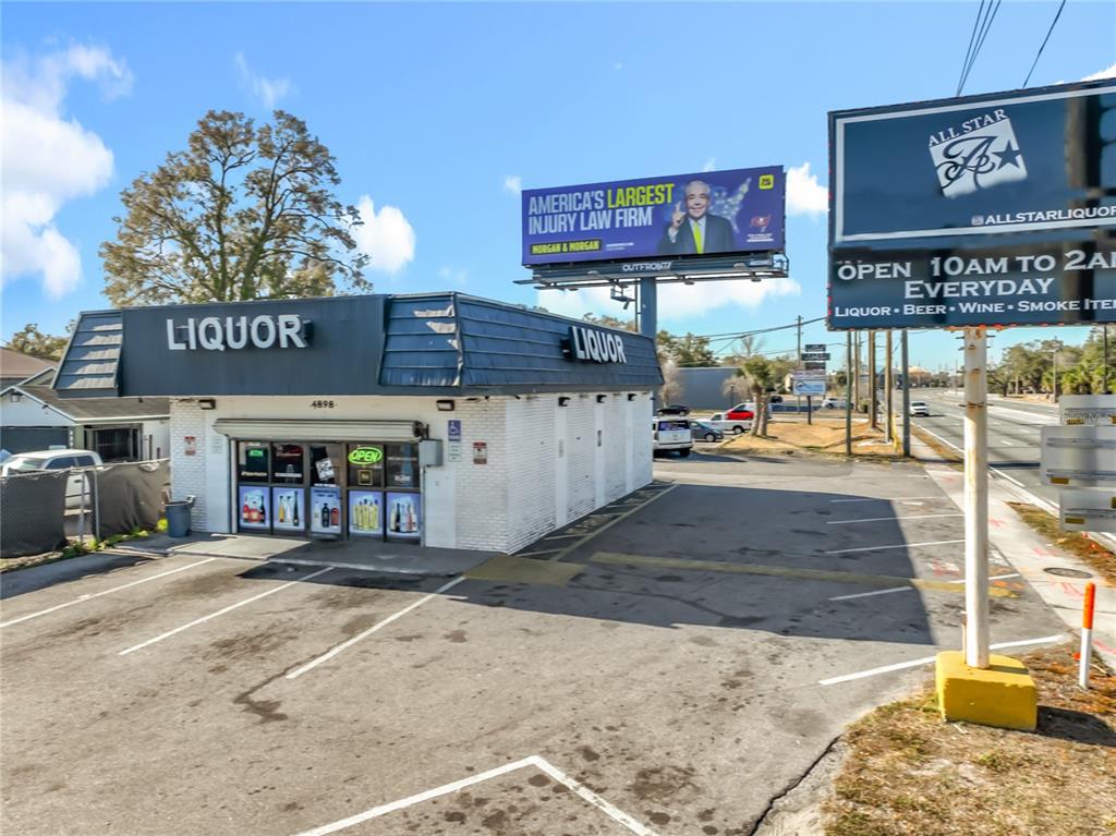 4898 EDGEWATER DRIVE