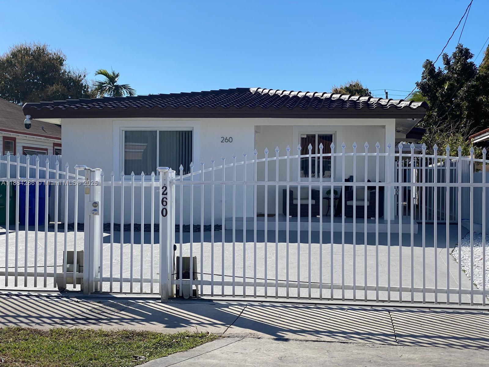 260 NW 57th Ct, Miami FL 33126