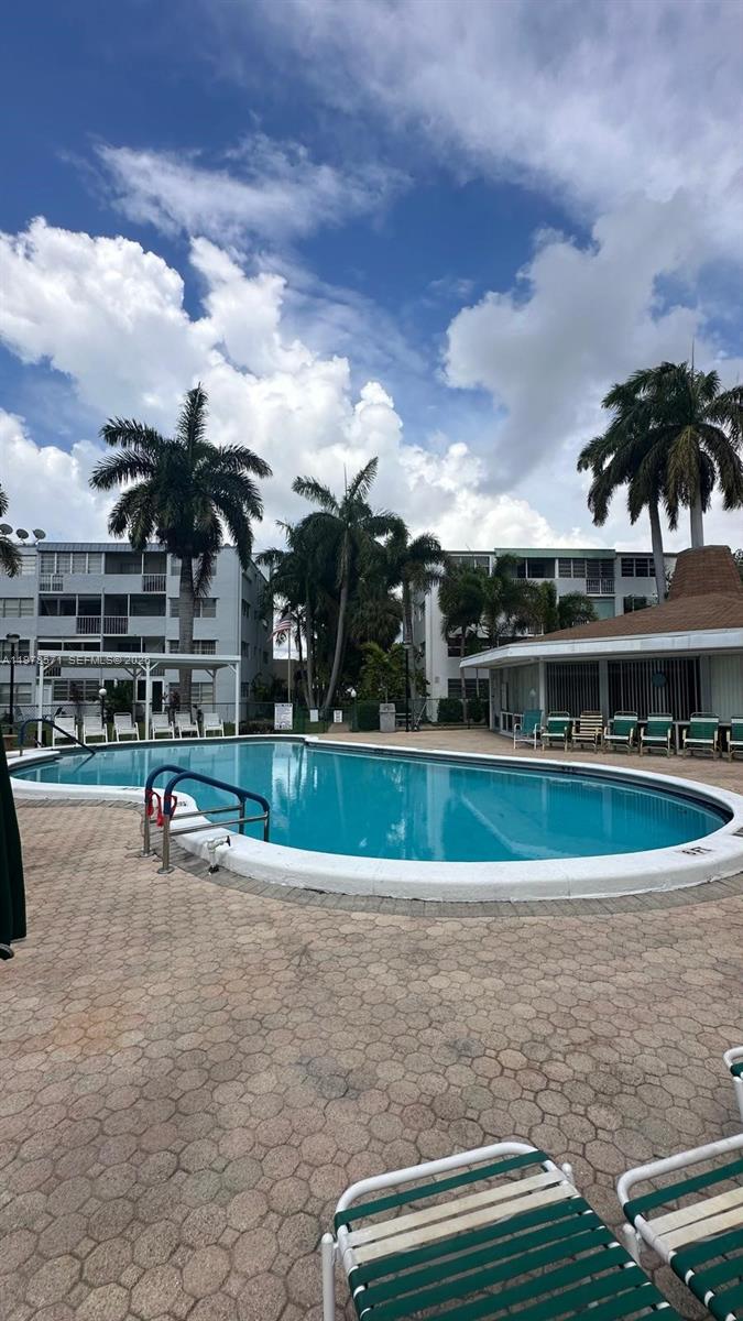1333 E Hallandale Beach Blvd # 224, Hallandale Beach FL 33009