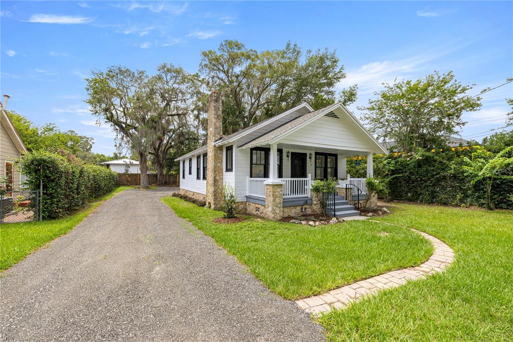 18 SE 14TH AVENUE