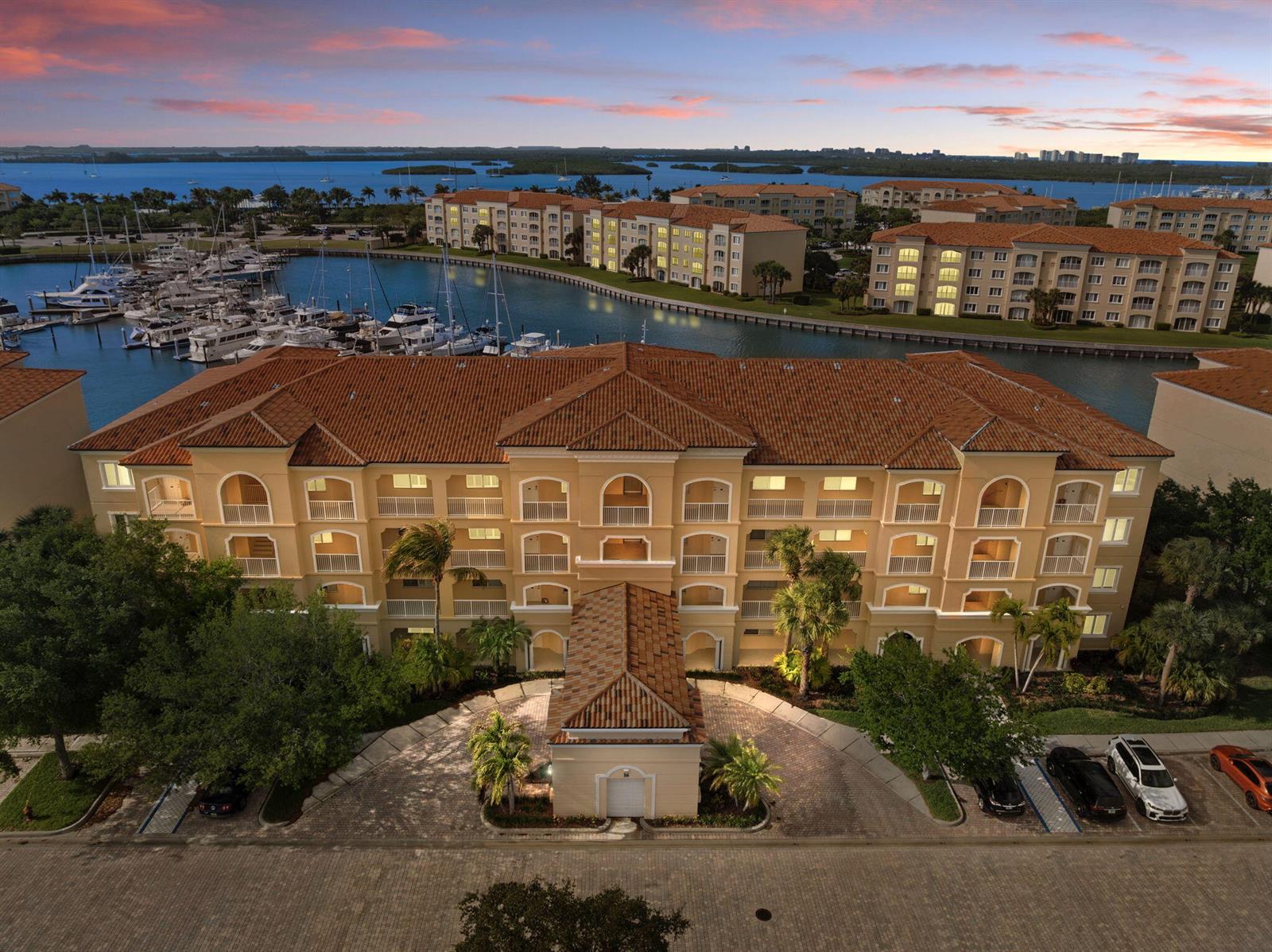 16 Harbour Isle Drive W # 303, Fort Pierce FL 34949