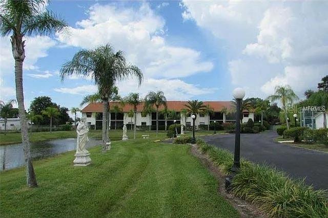 2275 S MCCALL ROAD UNIT 201