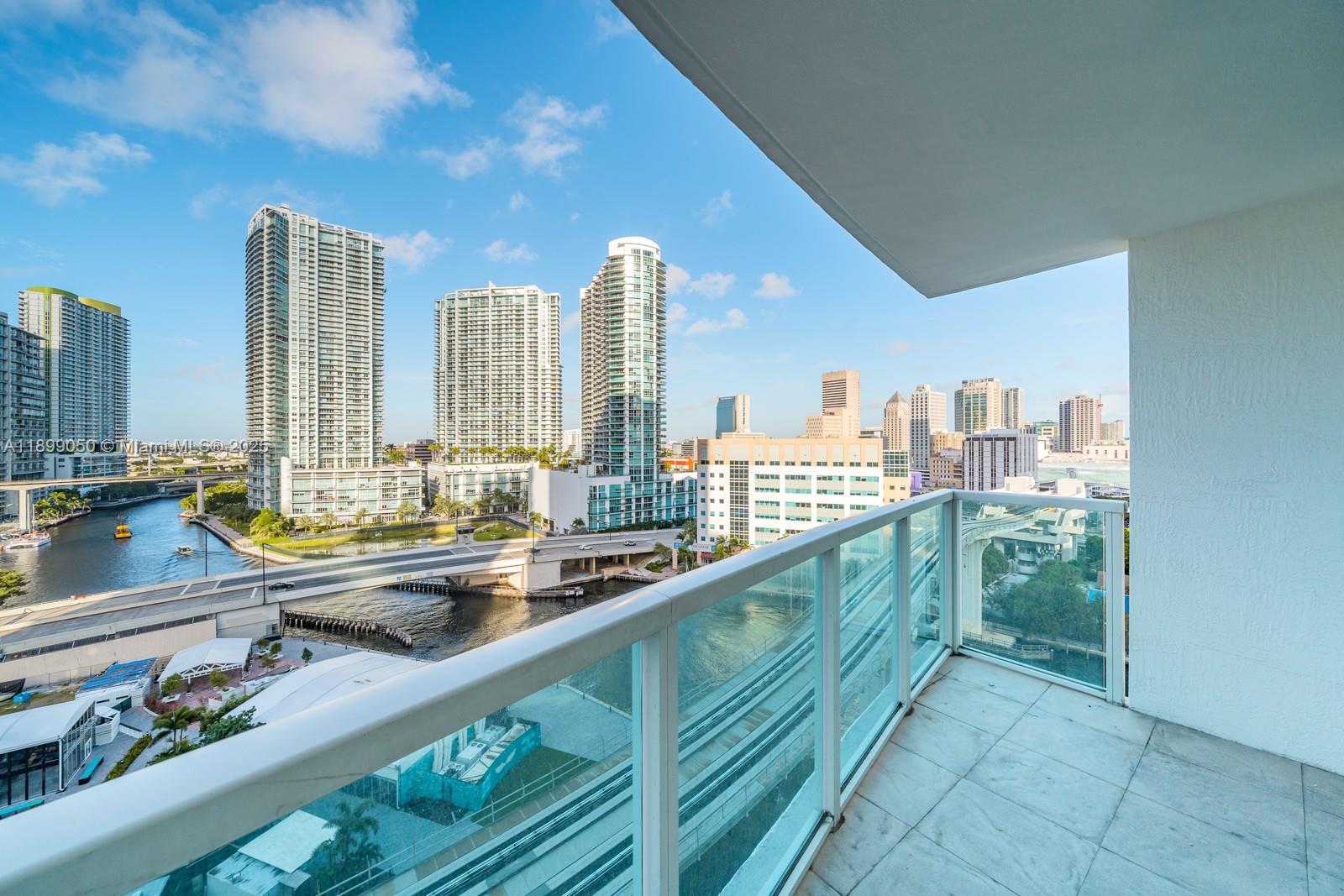 31 SE 5th St # 1507, Miami FL 33131