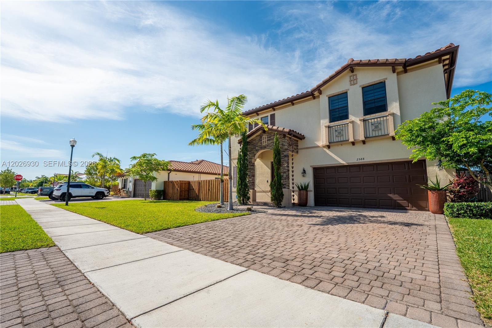 2588 SE 2nd St, Homestead FL 33033