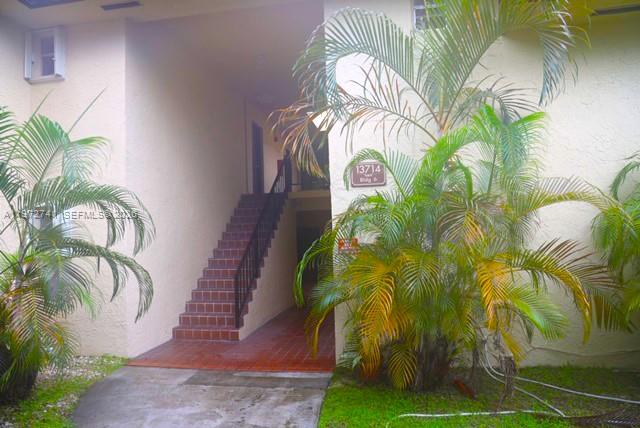 13714 SW 90th Ave # 25, Miami FL 33176