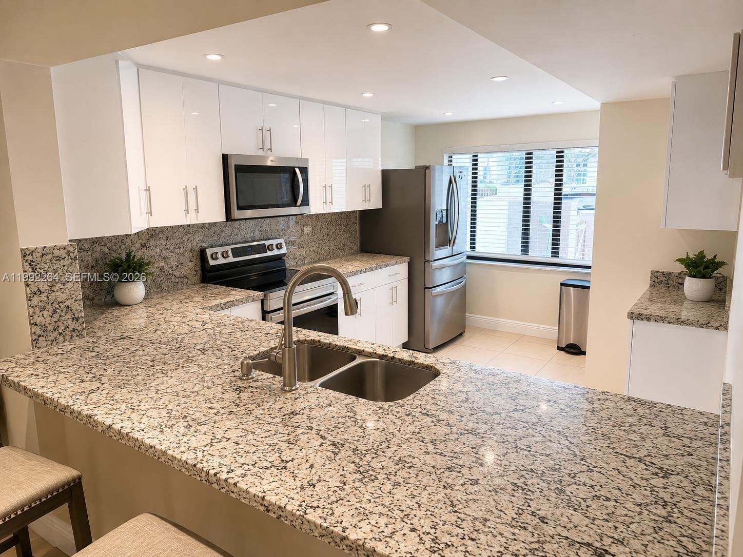 10060 NW 41st St # 5, Doral FL 33178