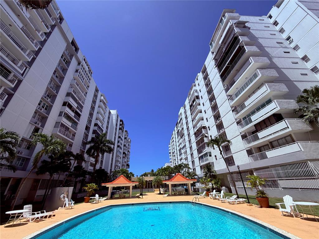6410 ISLA VERDE AVENUE UNIT 8C