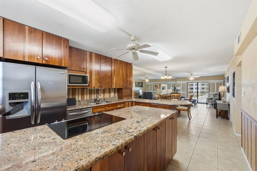 4201 S ATLANTIC AVENUE UNIT 503, NEW SMYRNA BEACH, FL — photo 4 of 24