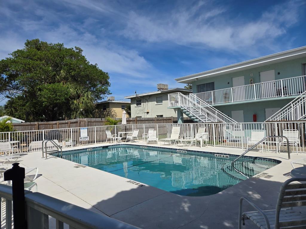 7605 RIDGEWOOD AVENUE UNIT 11-1