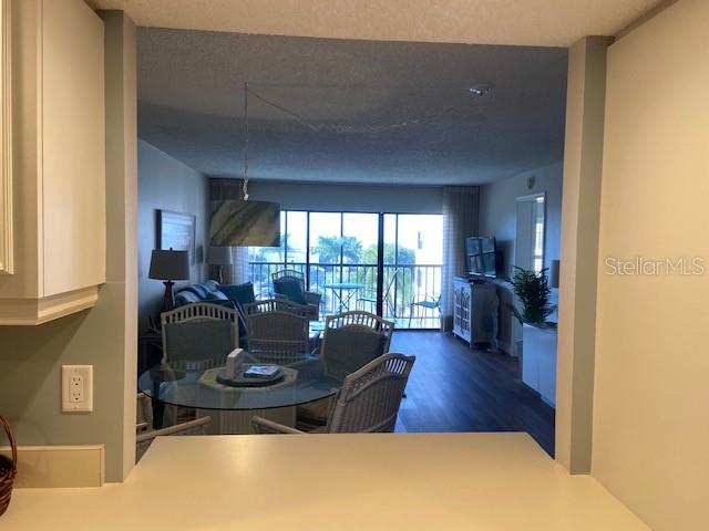 1001 BENJAMIN FRANKLIN DRIVE UNIT 507, SARASOTA, FL — photo 4 of 21
