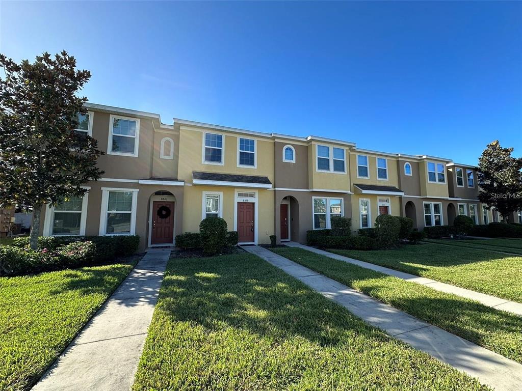 8819 WALNUT GABLE CT