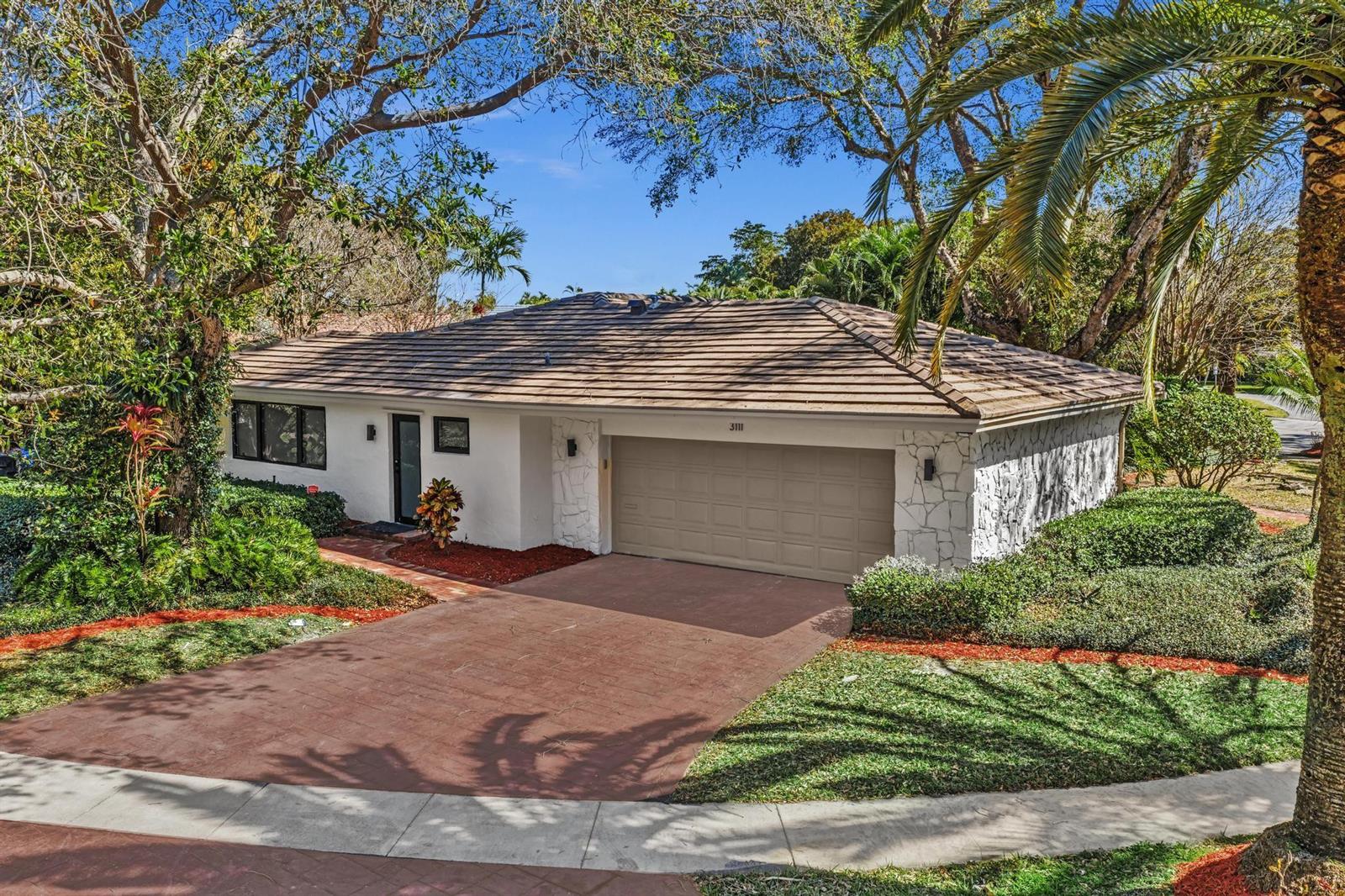 3111 N 52nd Avenue, Hollywood FL 33021