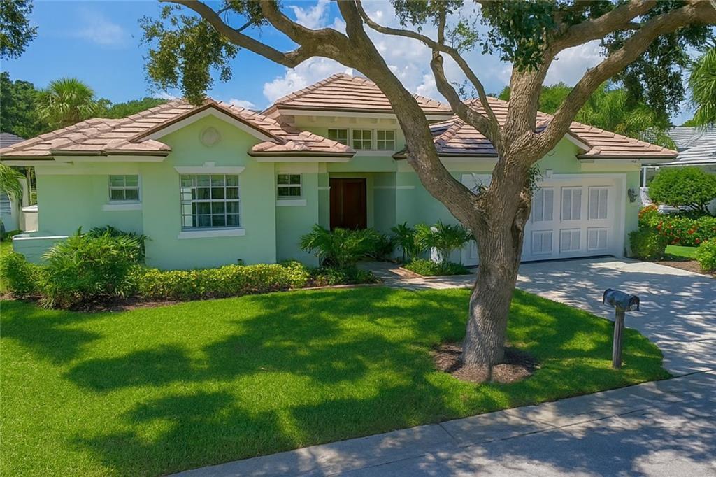 1167 Governors Way, Vero Beach FL 32963