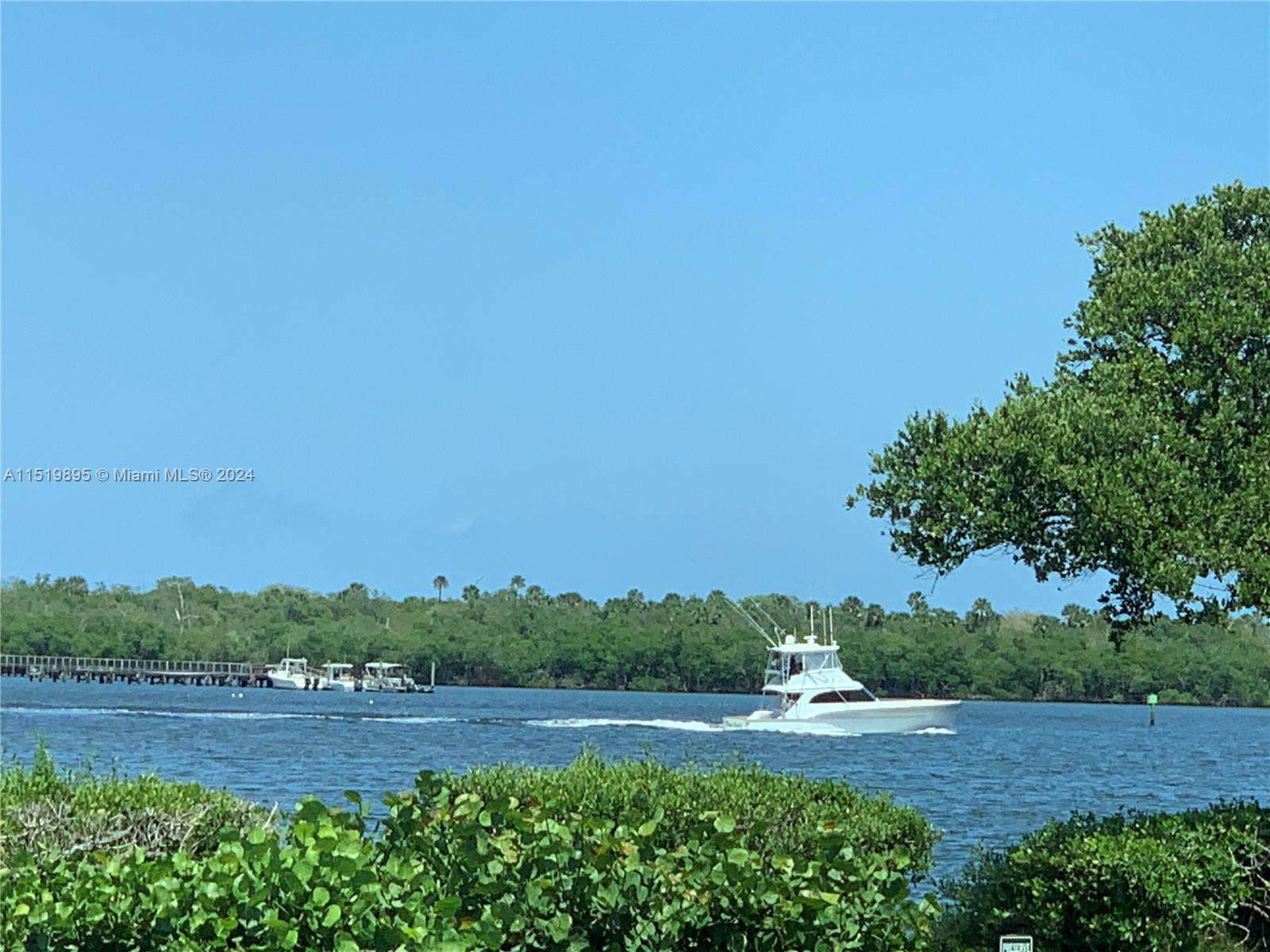 6001 SE Landing Way # 15, Stuart FL 34997