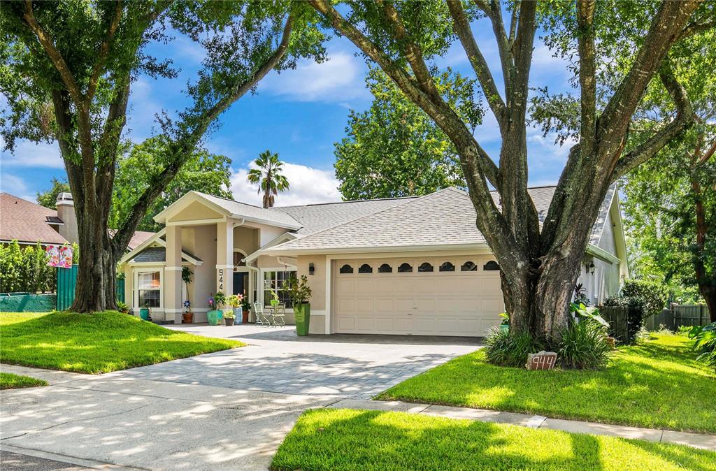 944 ALMOND  TREE CIRCLE, ORLANDO, FL — photo 2 of 30