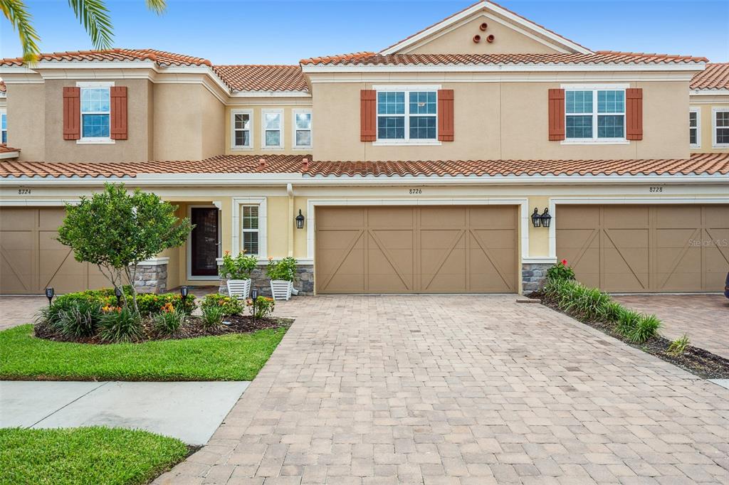 8726 TERRACINA LAKE DRIVE