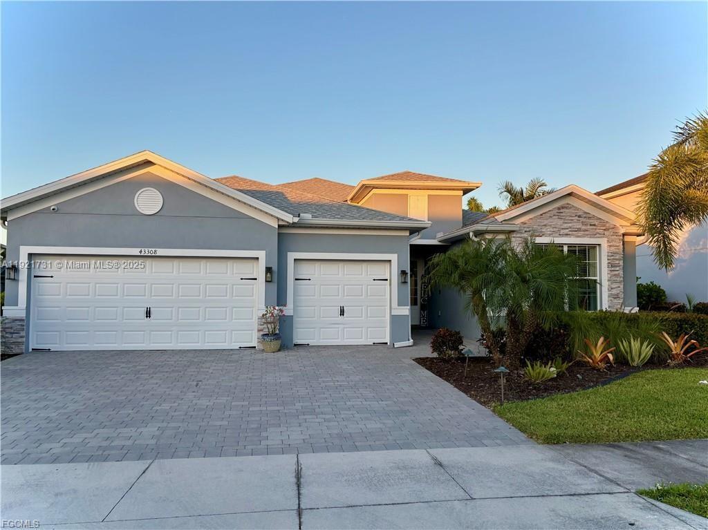 43308 Sapling St, Other City - In The State Of Florida FL 33982