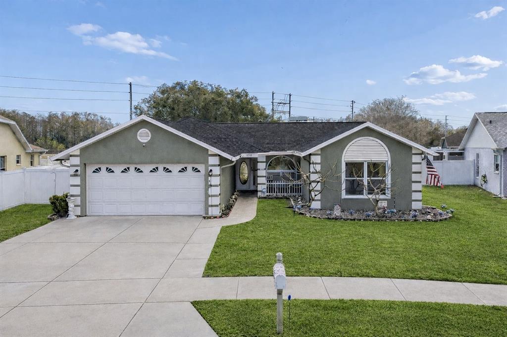 8518 YEARLING LANE