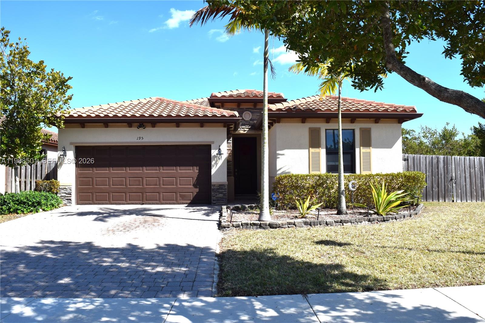 195 SE 24th Ave, Homestead FL 33033