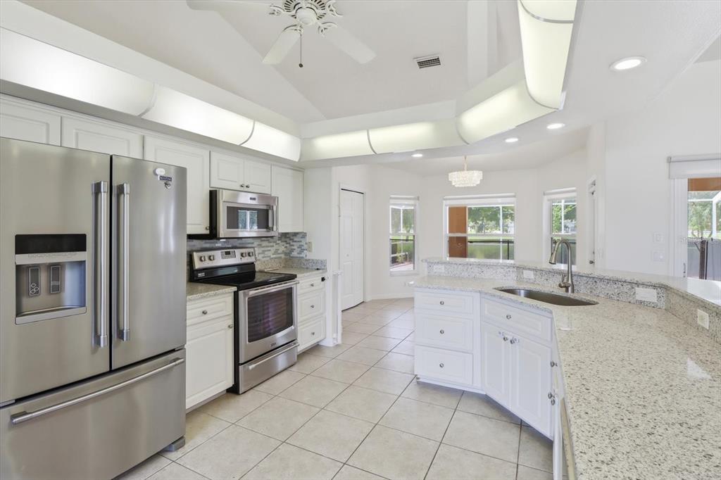 234 E EUREKA COURT, HERNANDO, FL — photo 4 of 30