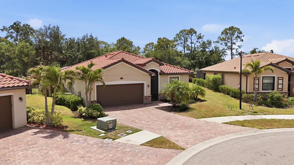 20930 VALORE COURT