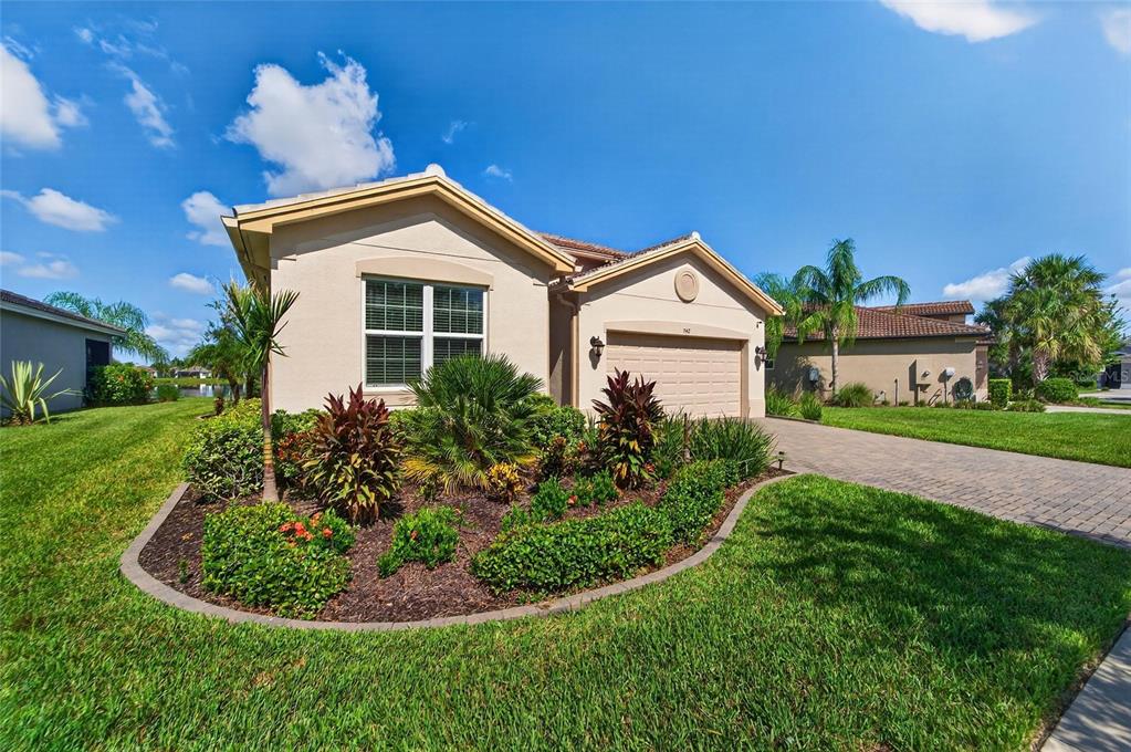 15412 SANTA POLA DRIVE, WIMAUMA, FL — photo 3 of 30