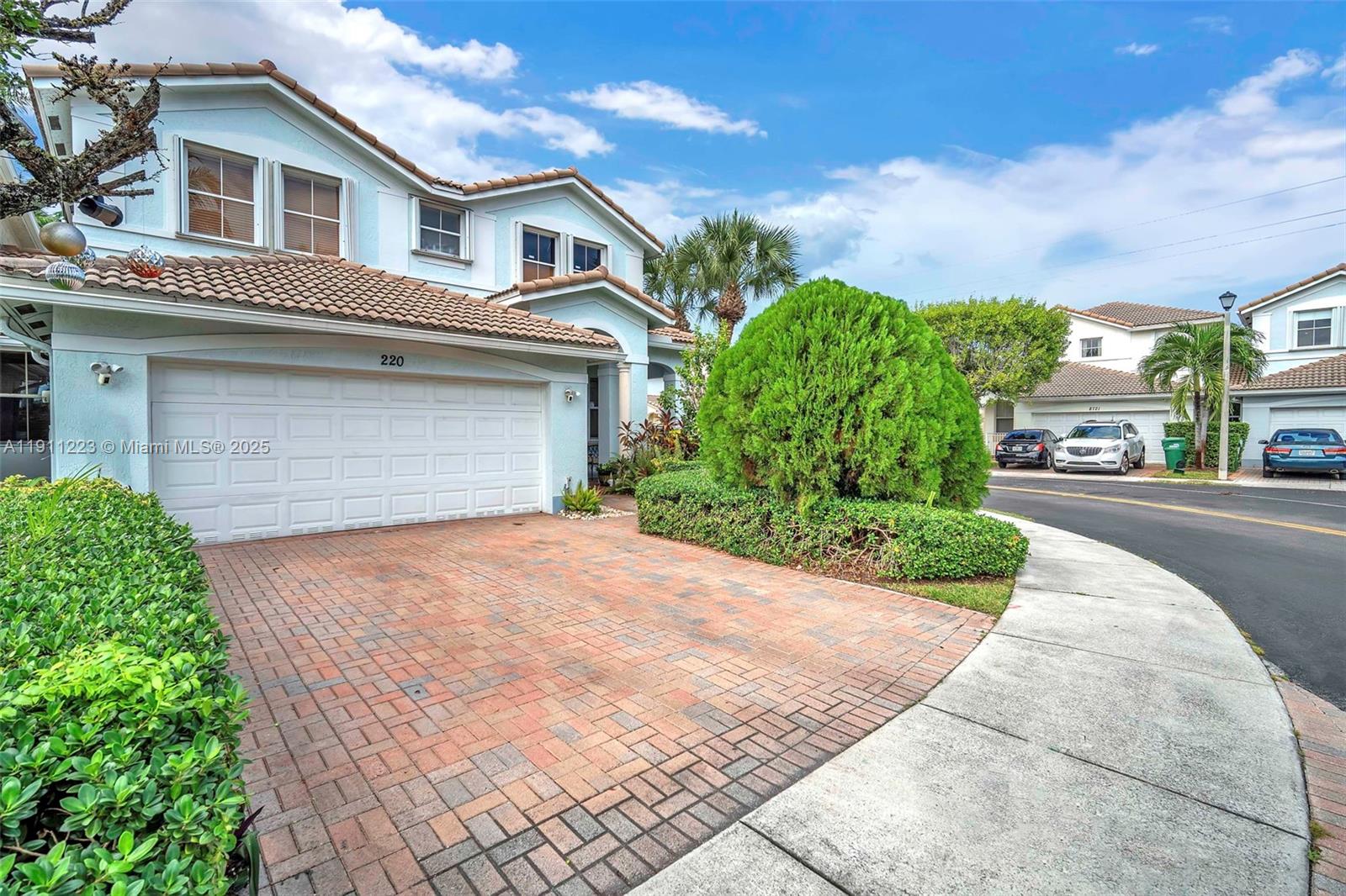 220 SW 87th Ct # 0, Miami FL 33174
