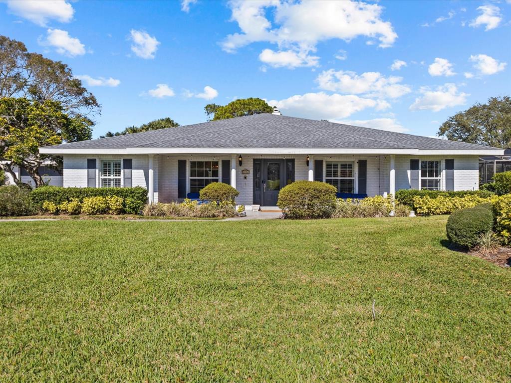 19 MEADOWLAKE COURT