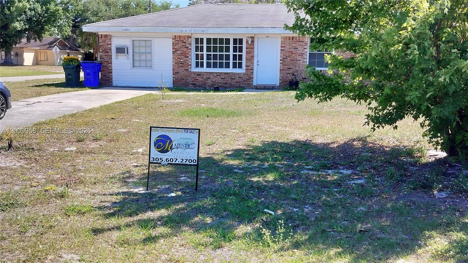 3057 Lake June Blvd.`, Lake Placid FL 33852