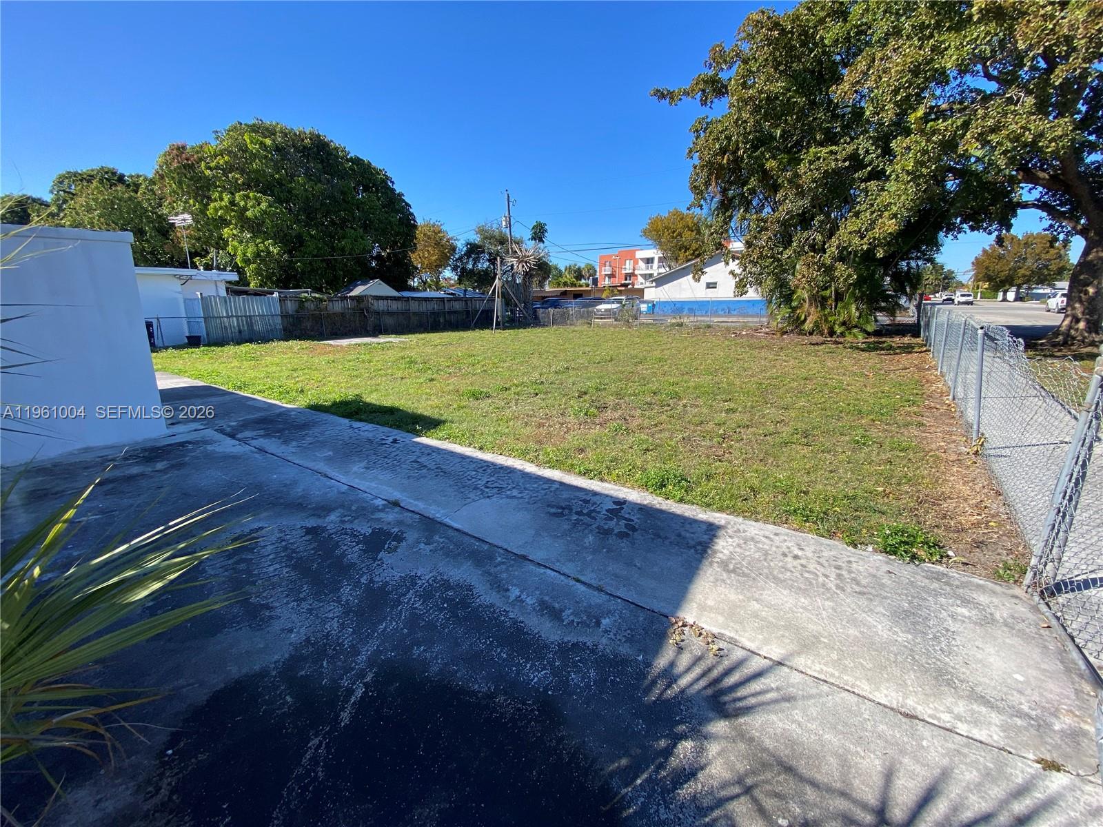 691 E 48th St, Hialeah FL 33013, HIALEAH, FL — photo 4 of 5