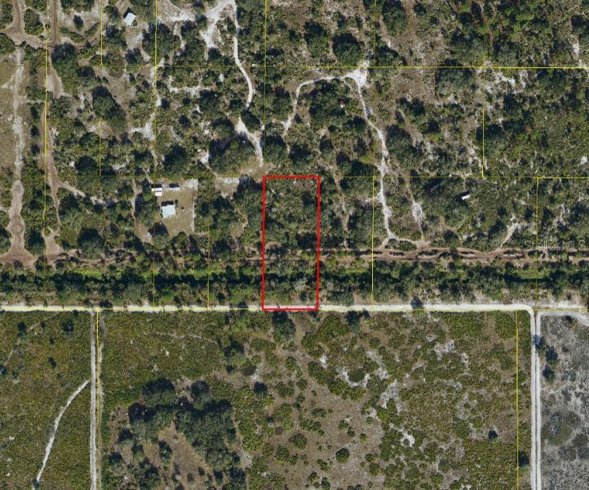 An aerial map view shows a rectangular plot of land outlined in red — SUBURBAN ESTS SEC 31...5224 002N, ST CLOUD, FL