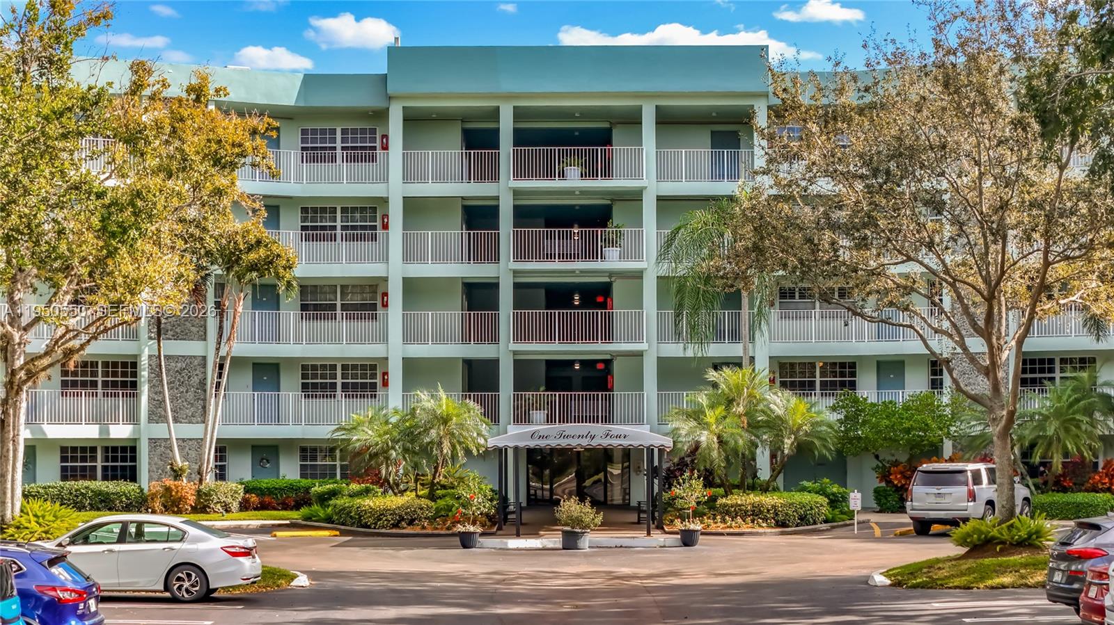 806 Cypress Grove Ln # 303, Pompano Beach FL 33069