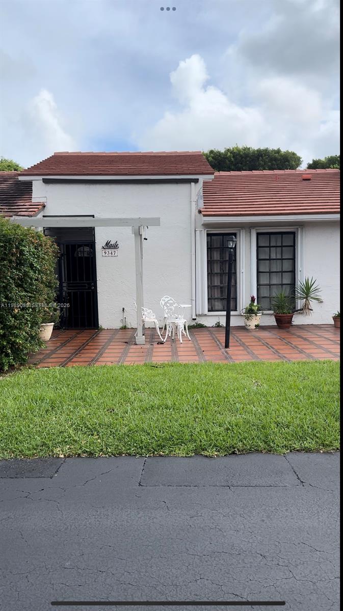 9347 SW 7th Ln, Miami FL 33174