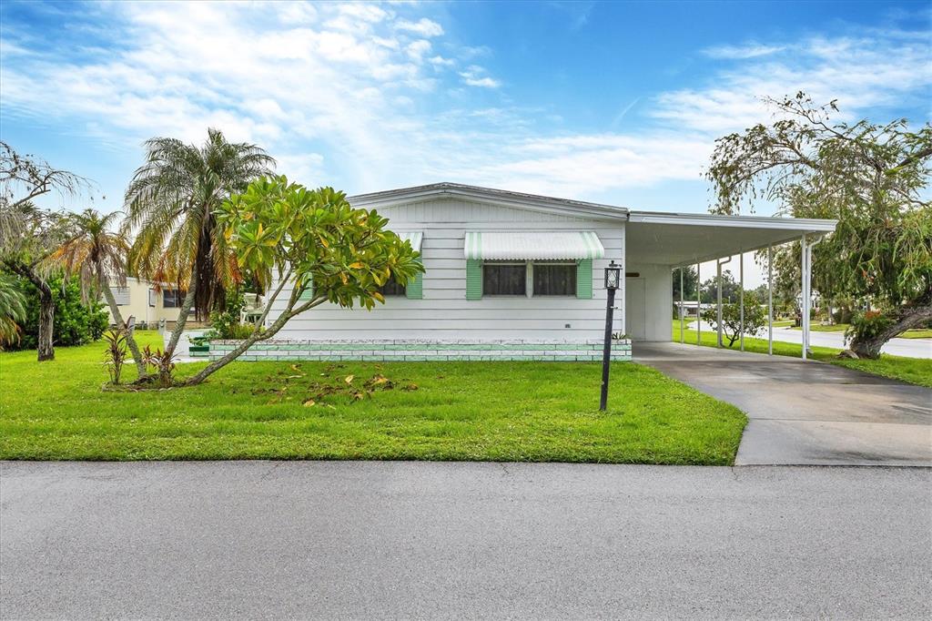6710 36TH AVENUE E UNIT 52