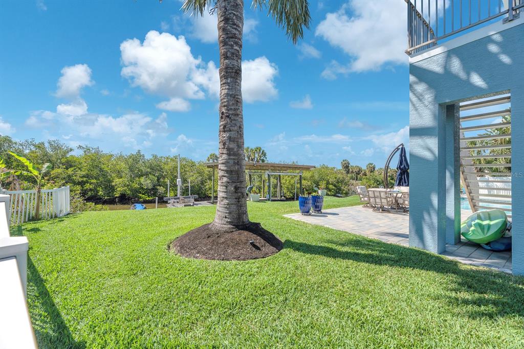 9425 OAK STREET, RIVERVIEW, FL — photo 5 of 30