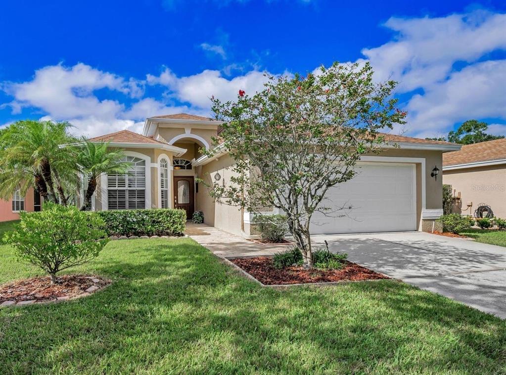 4886 WESTCHESTER COURT